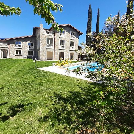 Da Ilaria Primo Piano Di Villa Con Piscina E Parcheggio Grosseto Eksteriør billede